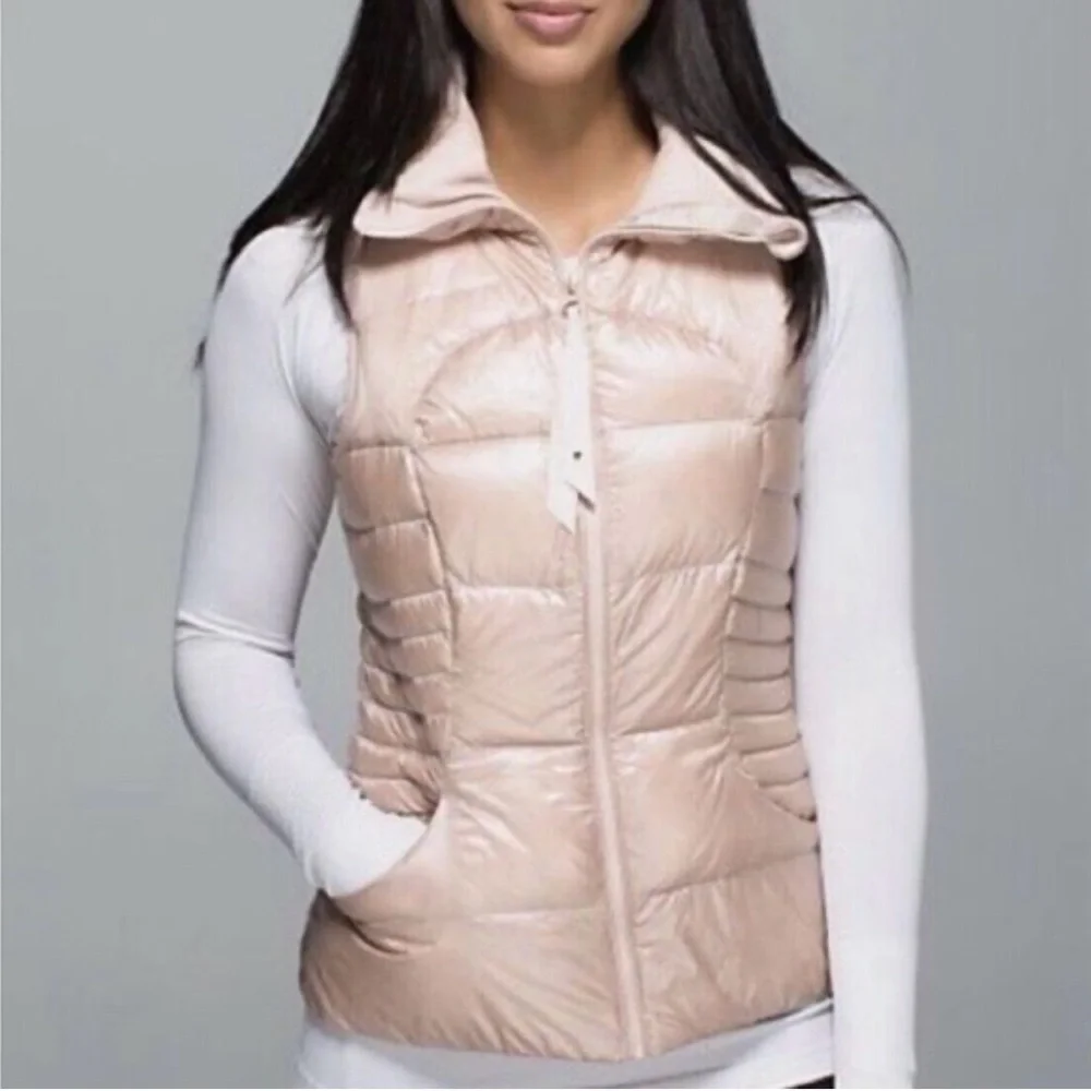 2013 Lululemon Fluffin’ Awesome Vest Rose Gold Size 6 Ultra Rare Goose Down Vest